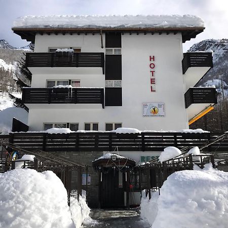B&B Matterhorn Golf Randa Zewnętrze zdjęcie